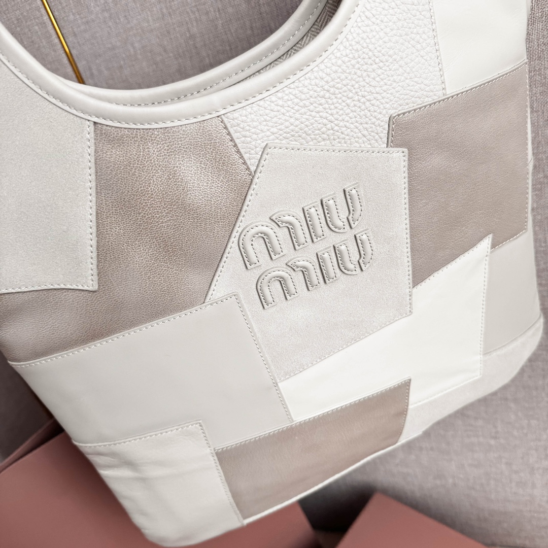 Miu Miu ハンドバッグ パッチワーク 白色|レザー|コンパクト - 画像 4