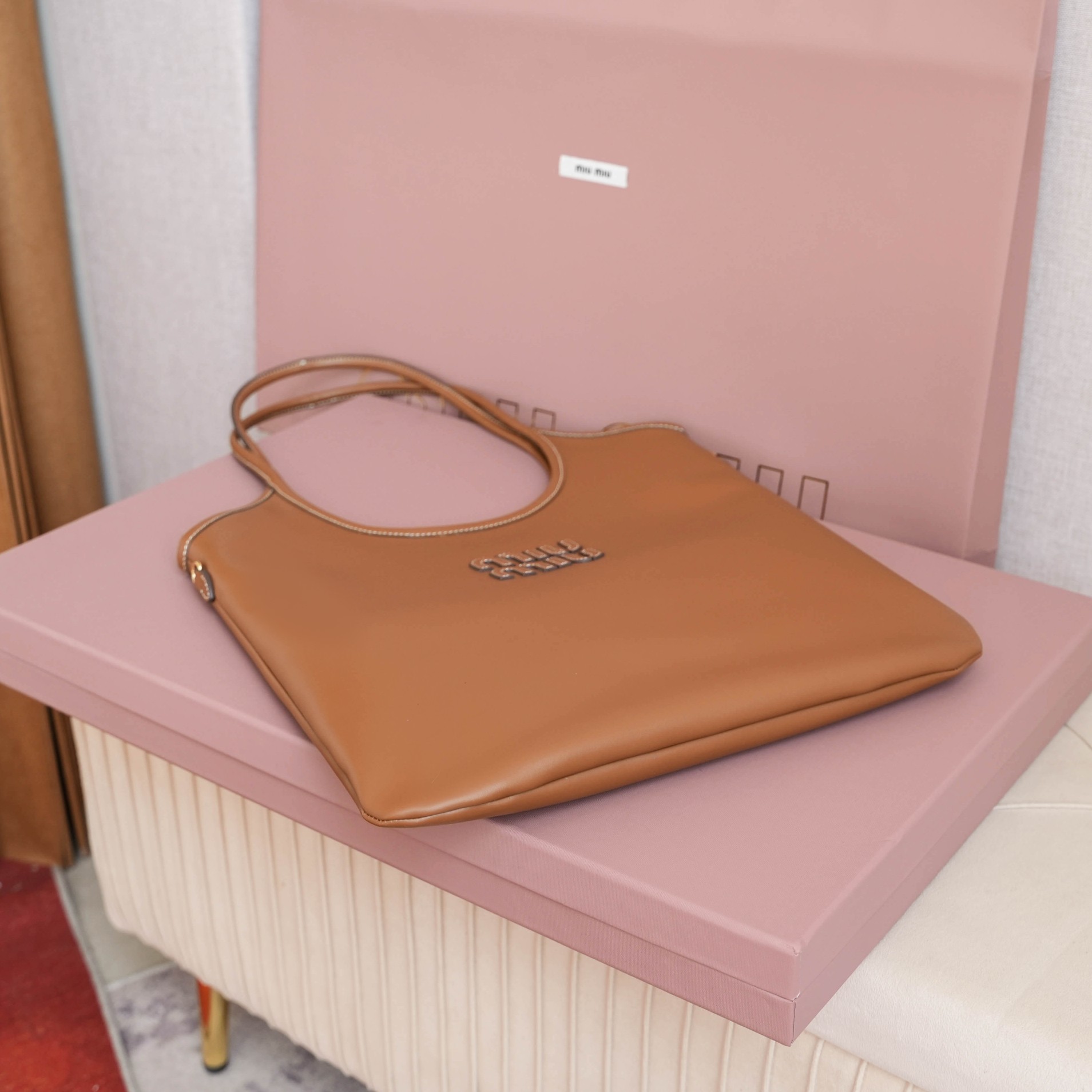 MIU MIU レディーストートバッグ | コンパクト|ベージュ - 画像 4