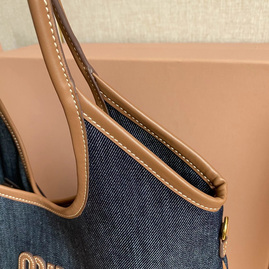 Miu Miu デニムトートバッグ | 軽量|濃い青 - 画像 5
