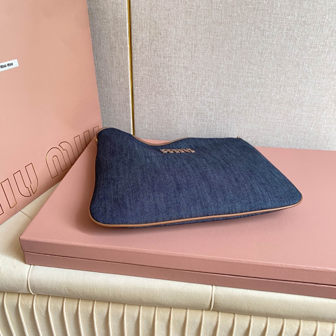 Miu Miu デニムトートバッグ | 軽量|ネイビー - 画像 6