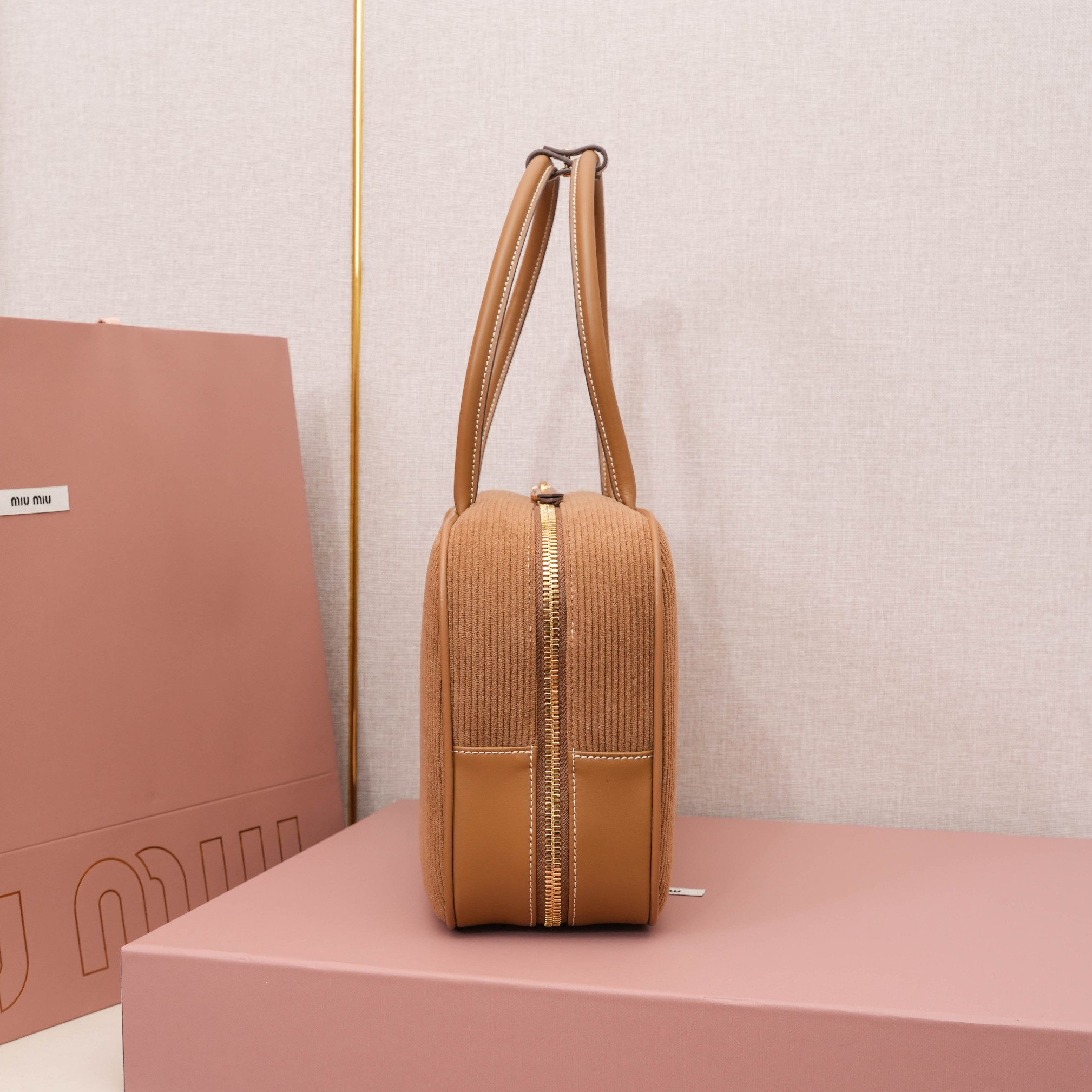 Miu Miu ミュウミュ キャンバスバッグ | コンパクト|ブラウン - 画像 5
