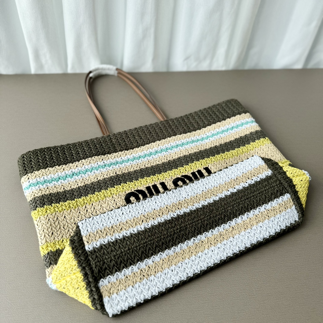 MIU MIU ミュウミュ トートバッグ | ラウンドトート | ハンドル | カラー:ブラック/イエロー/ホワイト/ブルー/グリーン/ブラウン - 画像 4