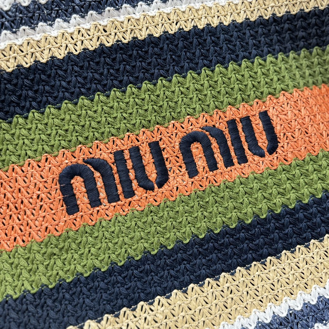 Miu Miu ストライプ ミニトートバッグ | 軽量|オレンジ/ネイビー/オリーブ/ベージュ - 画像 5