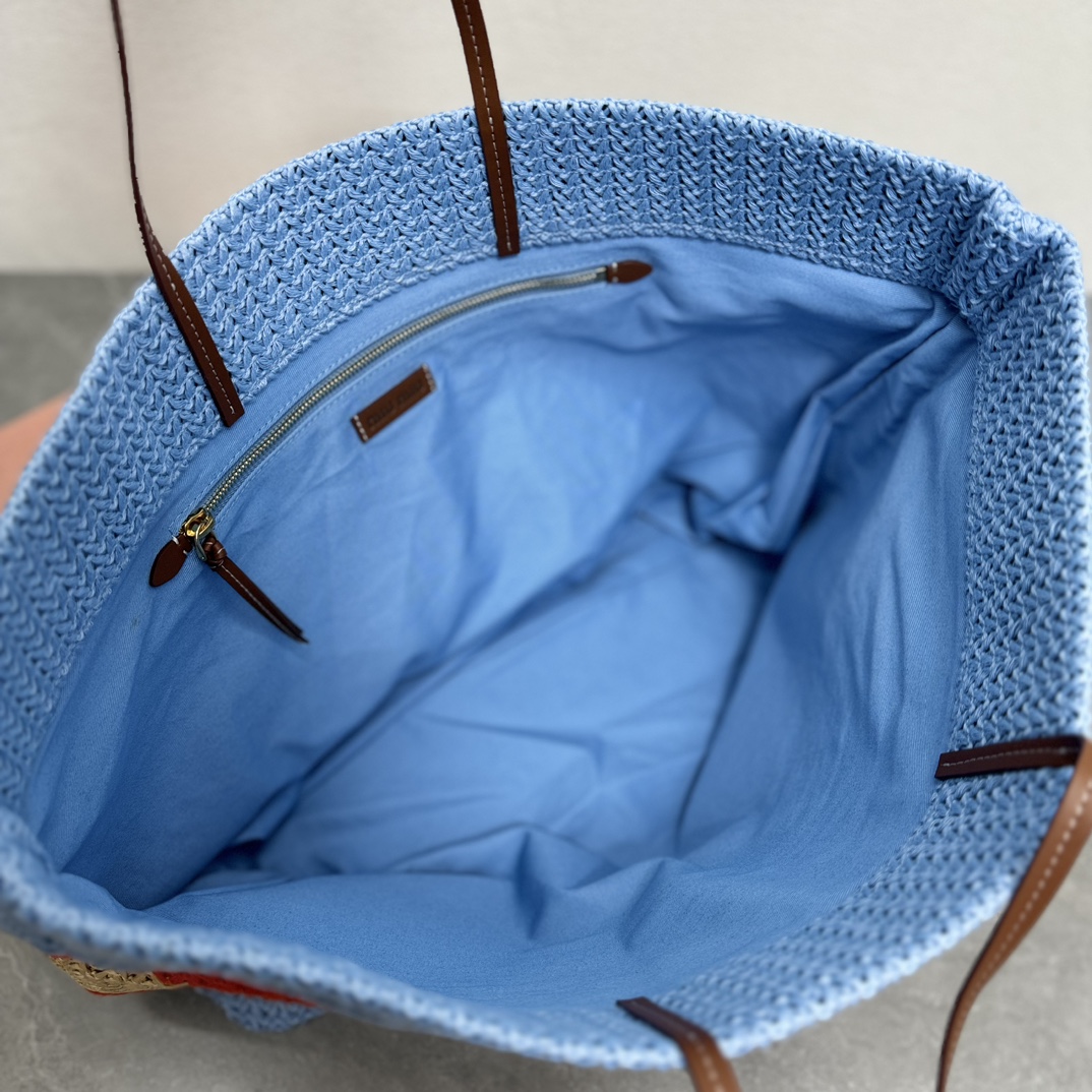 Miu Miu ミュウミュ ワイドトートバッグ | ストライプ ランニングライン カラー:ブルー|素材:ポリエステル・レザー - 画像 7