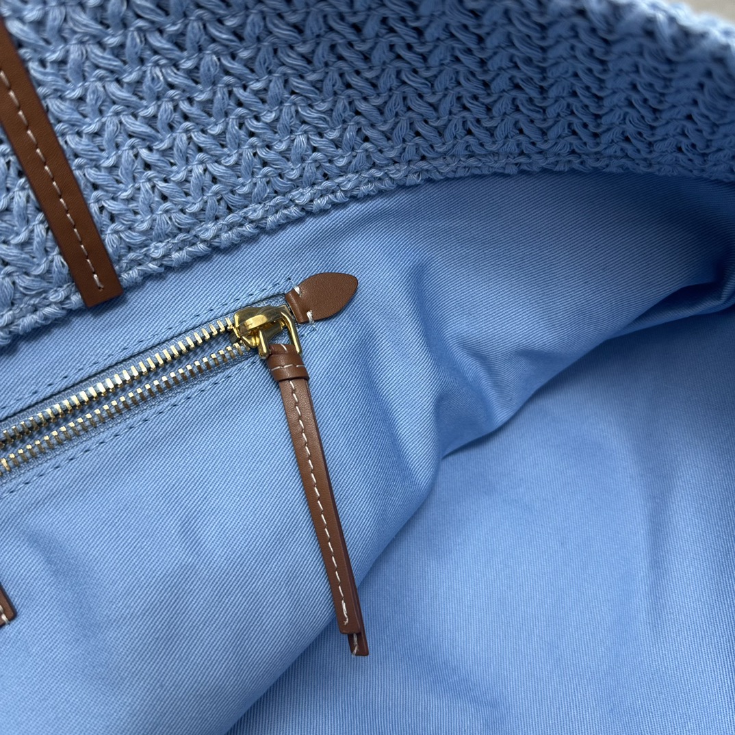 Miu Miu ミュウミュ ワイドトートバッグ | ストライプ ランニングライン カラー:ブルー|素材:ポリエステル・レザー - 画像 9