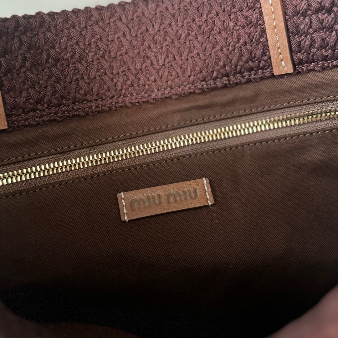 Miu Miu ミュウミュ ロゴトートバッグ ナチュラル ブラウン|ストライプ柄 トートバッグ - 画像 8