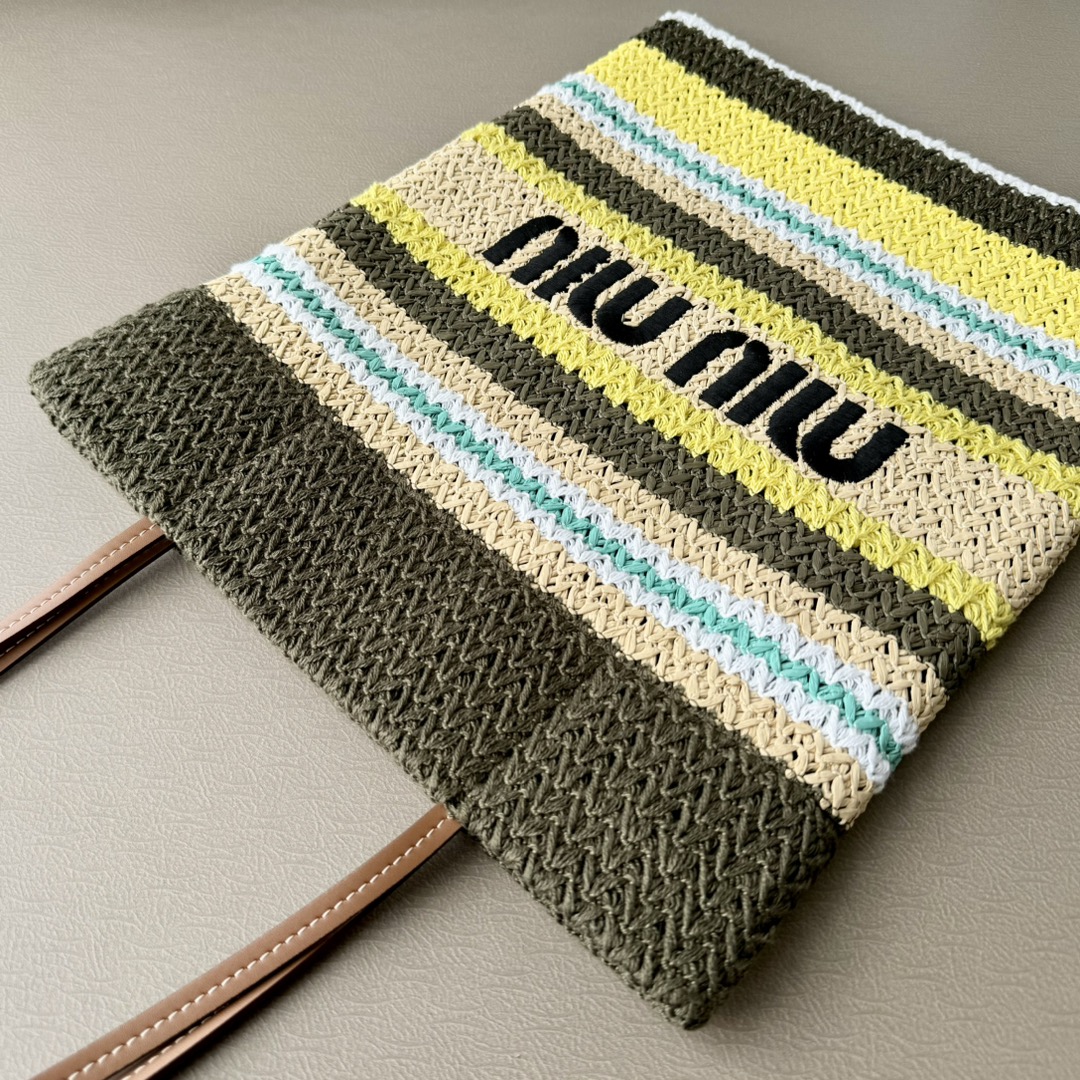 MIU MIU ハンドバッグ | ストライプ柄|レザー|黄緑系 - 画像 5