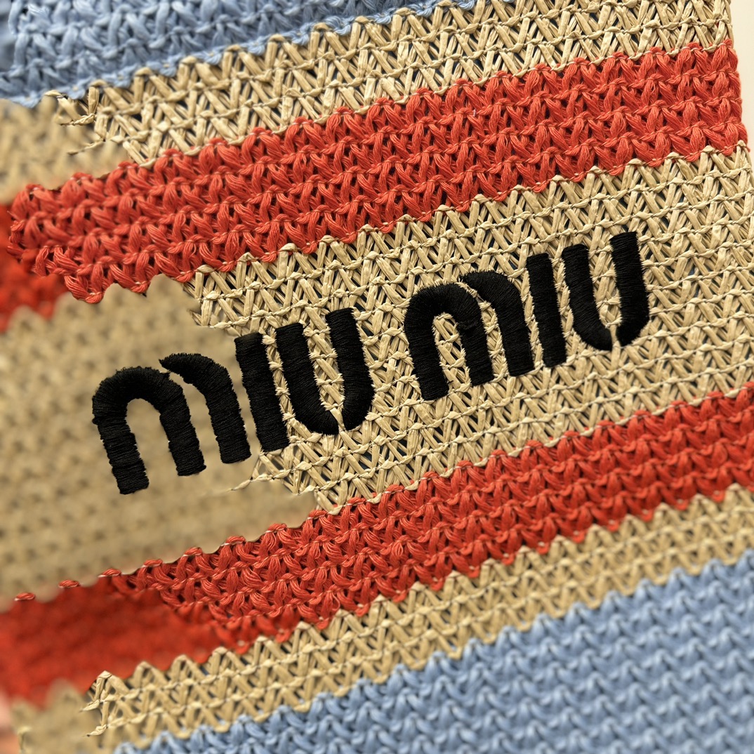 Miu Miu ミュウミュ ミニトートバッグ | バスケット編み | ブルー/オレンジ/ベージュ - 画像 5