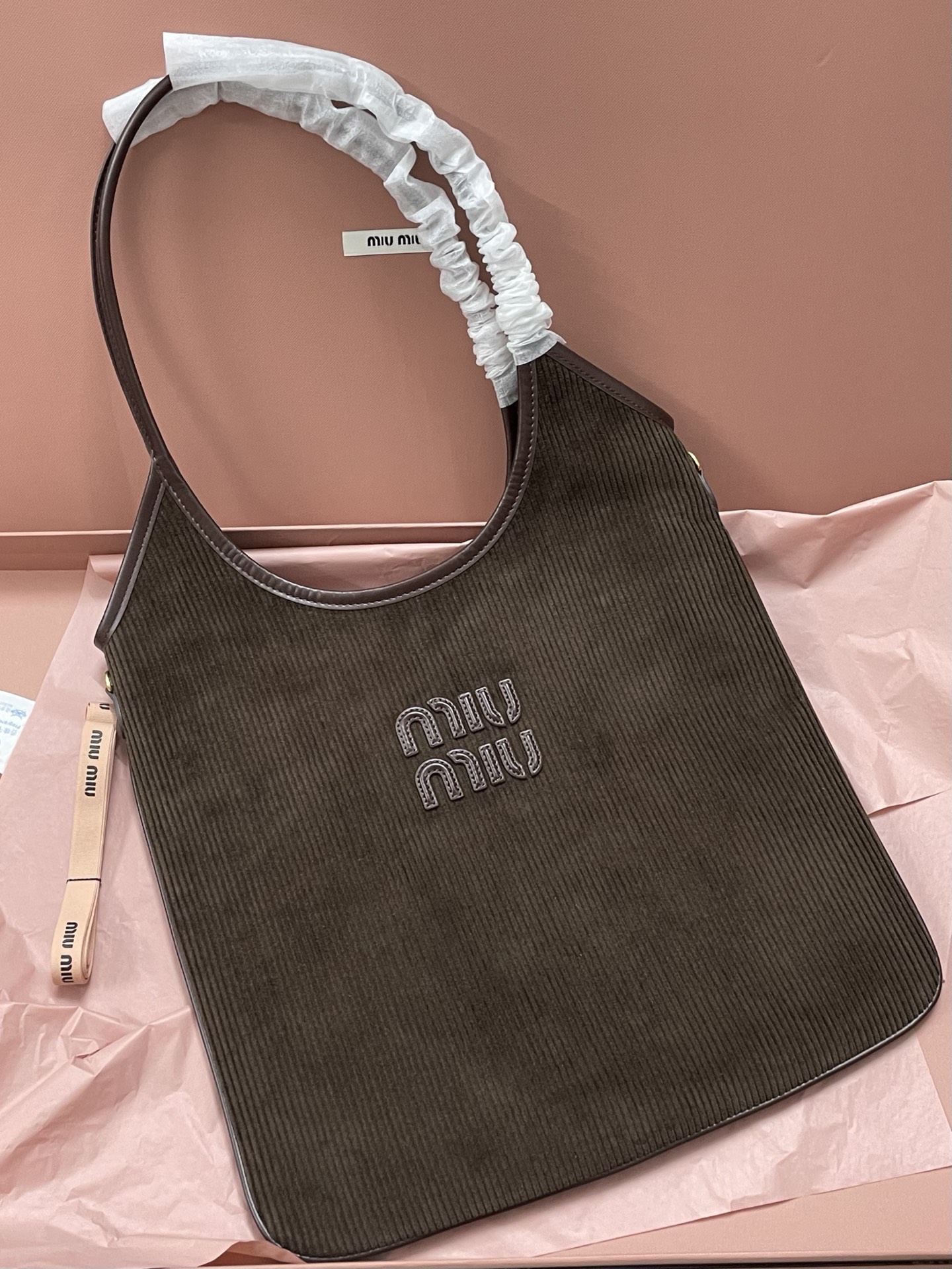 Miu Miu ハンドバッグ | コンパクト | ローズグリーン