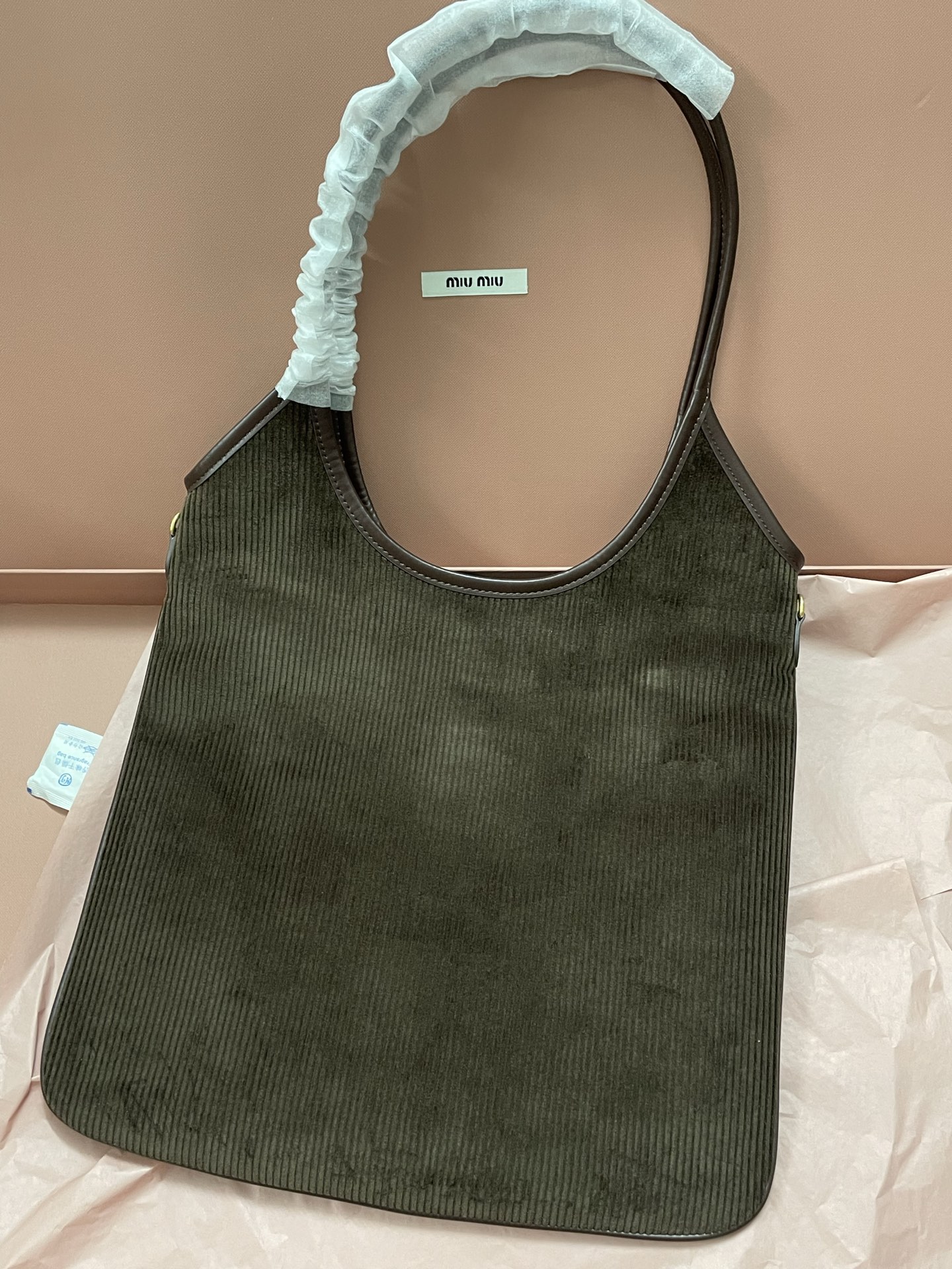 Miu Miu ハンドバッグ | コンパクト | ローズグリーン - 画像 4