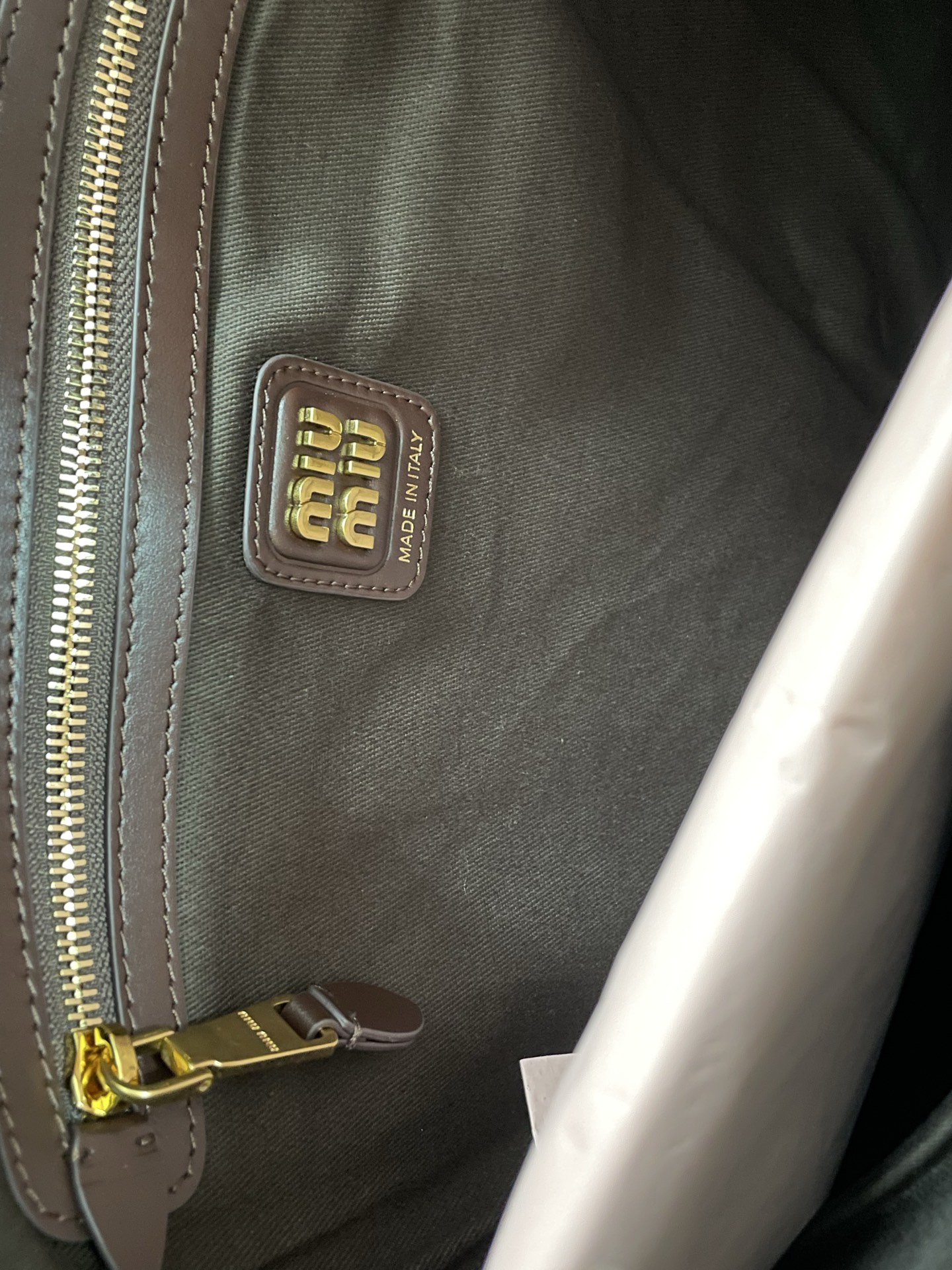 Miu Miu ハンドバッグ | コンパクト | ローズグリーン - 画像 6