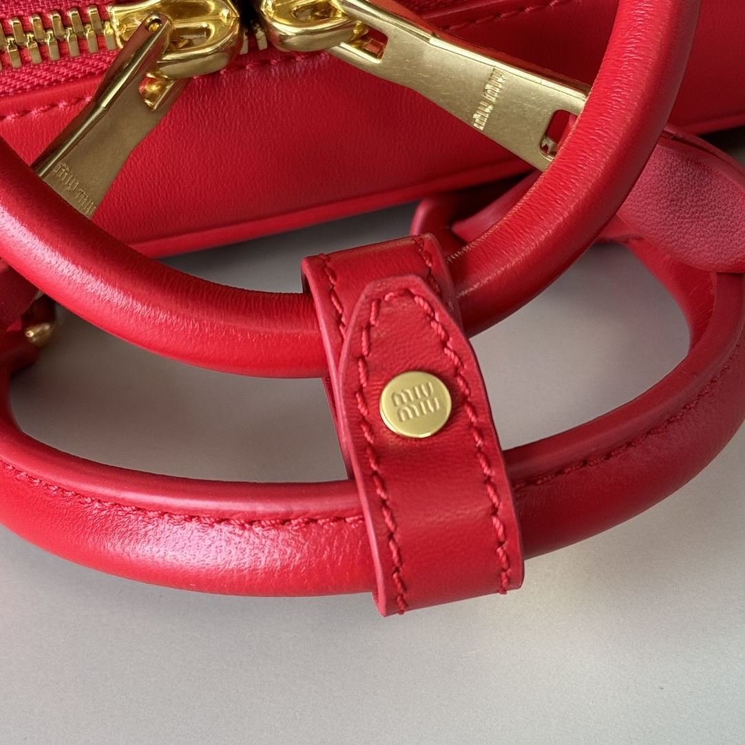 Miu Miu ミュウミュウ ブリーフケース ミニハンドバッグ 軽量 レッド 革製 - 画像 6