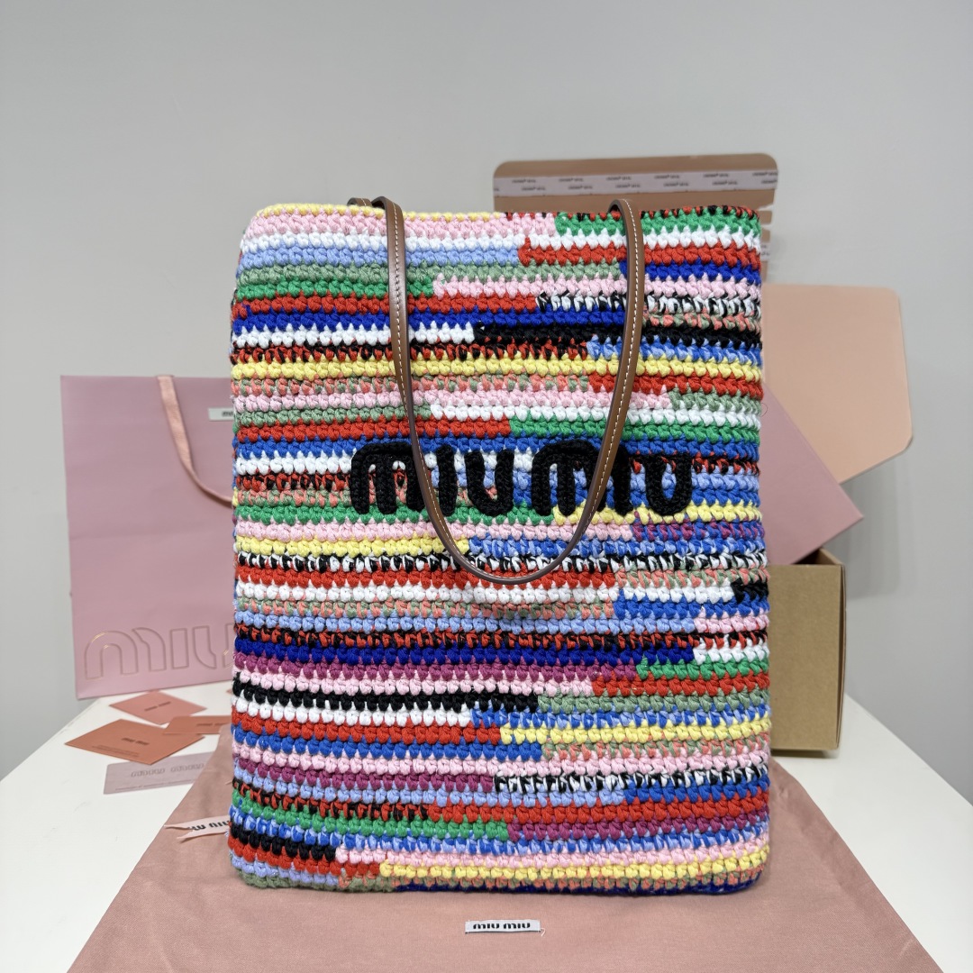 Miu Miu マイクロバッグ 色織り編み ミニトートバッグ 多色