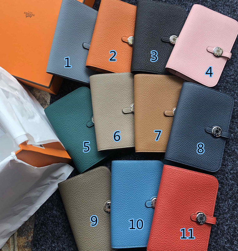 エルメス　ドゴンコンパクト　ウォレット 　シルバー金具　折り財布　14色在庫　HERMES　DOGON COMPACT 　SILVER