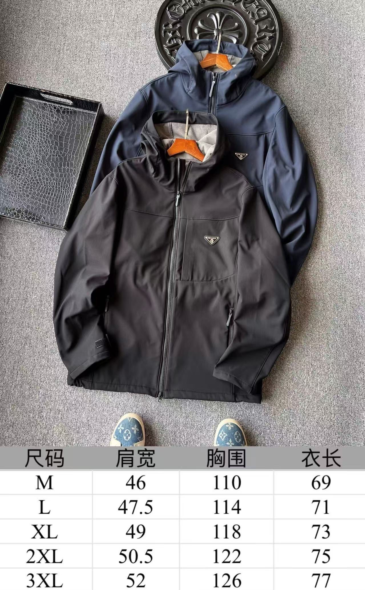 PRADA フィットネスジャケット パーカー 防風機能 メンズ カジュアル ブラック ネイビー レザー調素材 - 画像 9