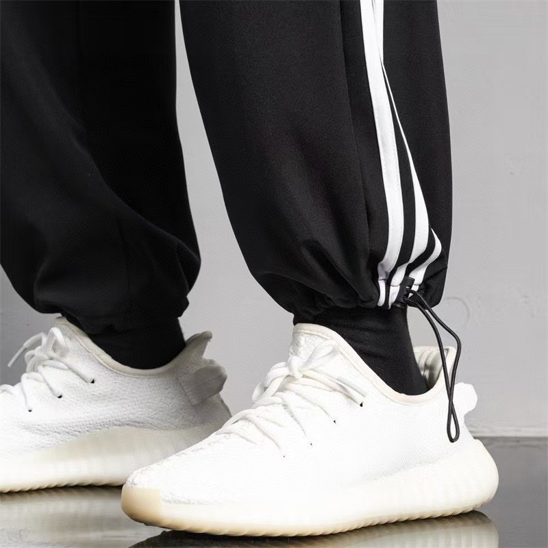 adidas トレーナーパンツ ウエストドローコード ワイドシルエット ブラック|ブラック ファブリック - 画像 4