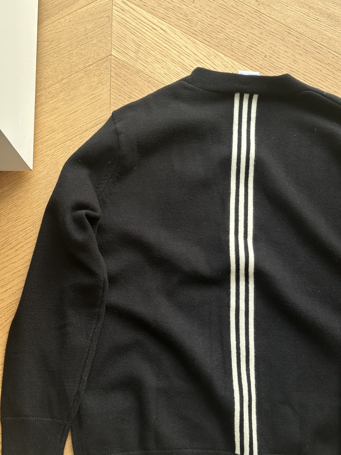 adidas カーディガン レディース 3ストライプス ロゴ刺繍 ミニサイズ ブラック ホワイト キャンバス - 画像 8