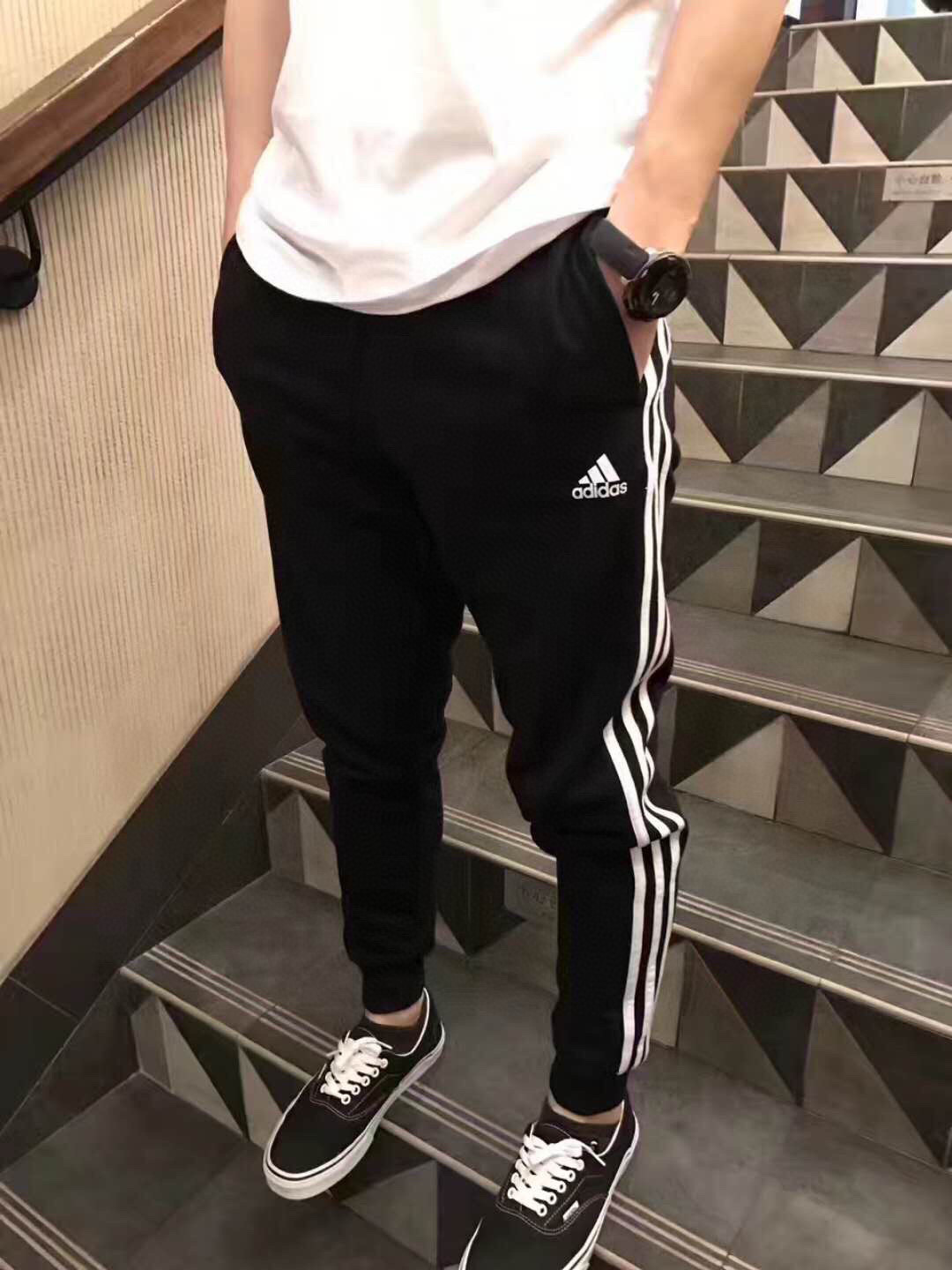 adidas スウェットパンツ 3本線 ロゴ入り カジュアル 通勤 トレーニング ブラック フリーサイズ - 画像 5