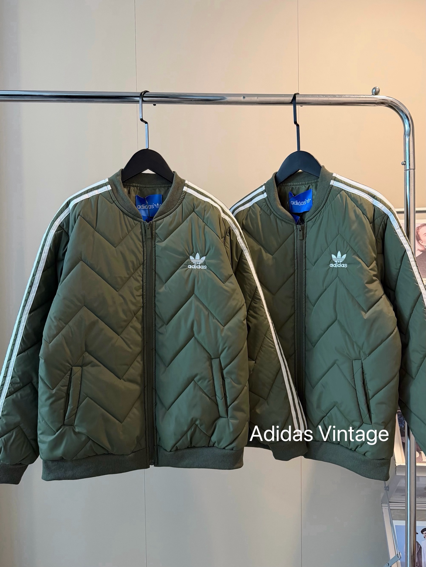 ADIDAS ブランケットジャケット ブラックライン ボンバージャケット アウター オリーブグリーン ナイロン - 画像 2