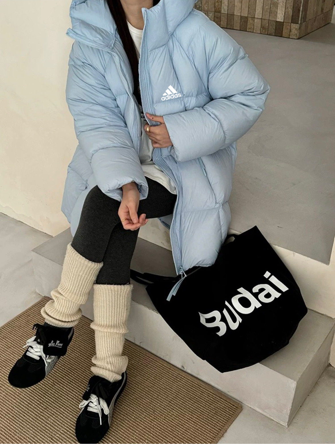 adidas ダウンジャケット ロングタイプ 保温性抜群 通勤カジュアル パステルブルー - 画像 5