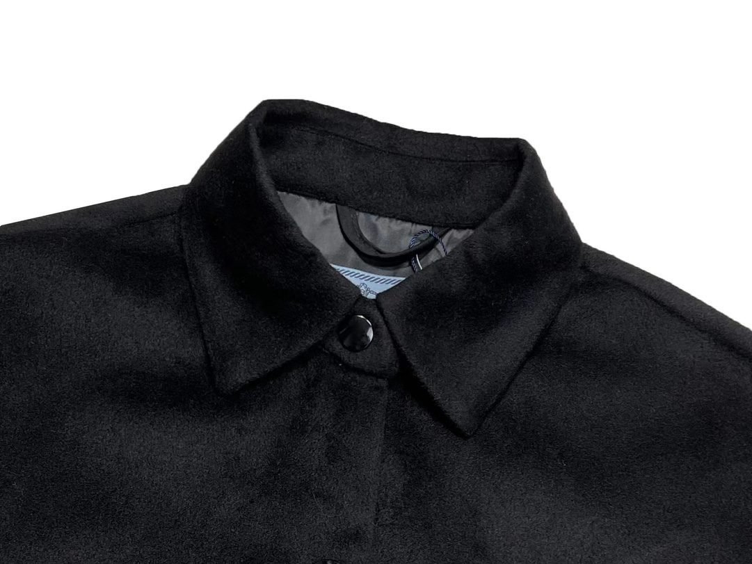 PRADA ブラウス オーバーサイズ ファッションアイテム ミニサイズ ブラックレザー - 画像 7