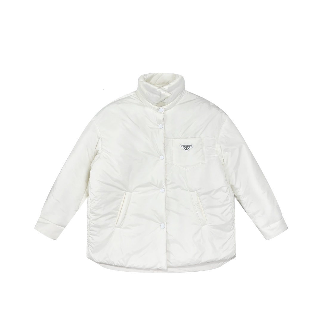 PRADA ダウンジャケット ミニサイズ トリコロールロゴ パッチ付き ブラック ホワイト レザートリム - 画像 2