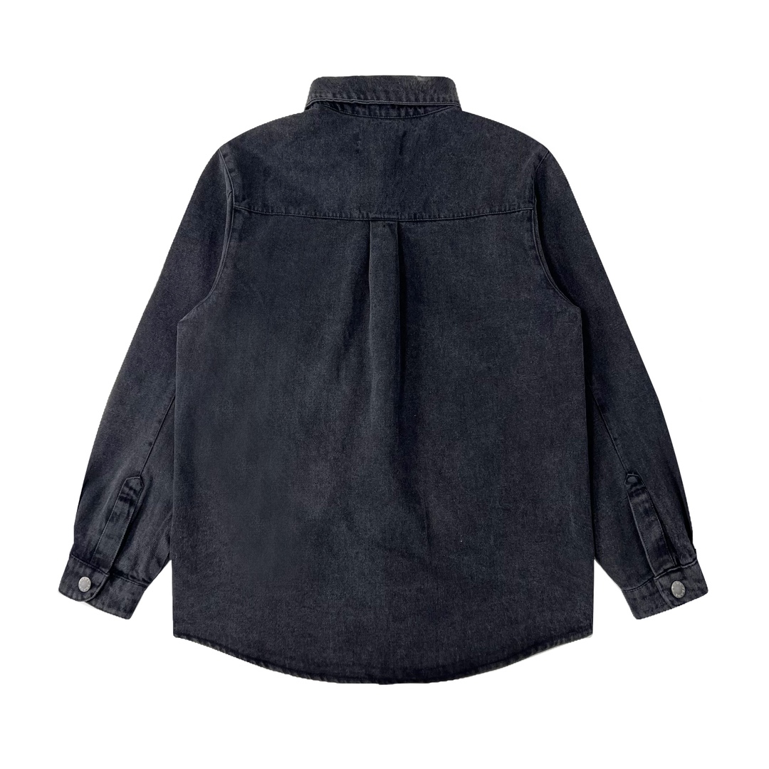 PRADA デニムシャツ ブラック ロゴパッチ付き ミニサイズ オーバーサイズ ファッション 通勤 カジュアル デニム素材 - 画像 2