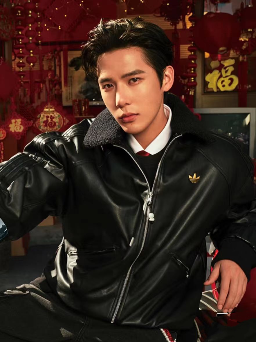 ADIDAS ジャケット ブーメラン オーバーサイズ ファーライニング ブラックレザー 2WAY収納 通勤カジュアル