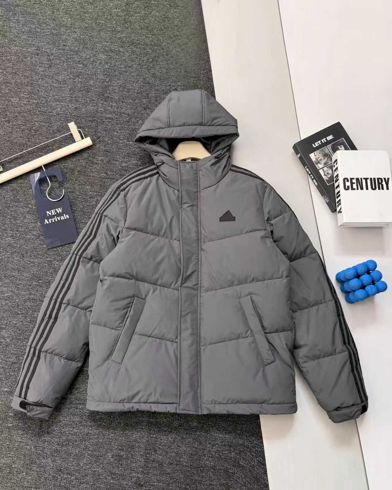 adidas ダウンジャケット 3ストライプス フード付き 軽量 通勤カジュアル ブラック/ホワイト/グレー 全3色 - 画像 6