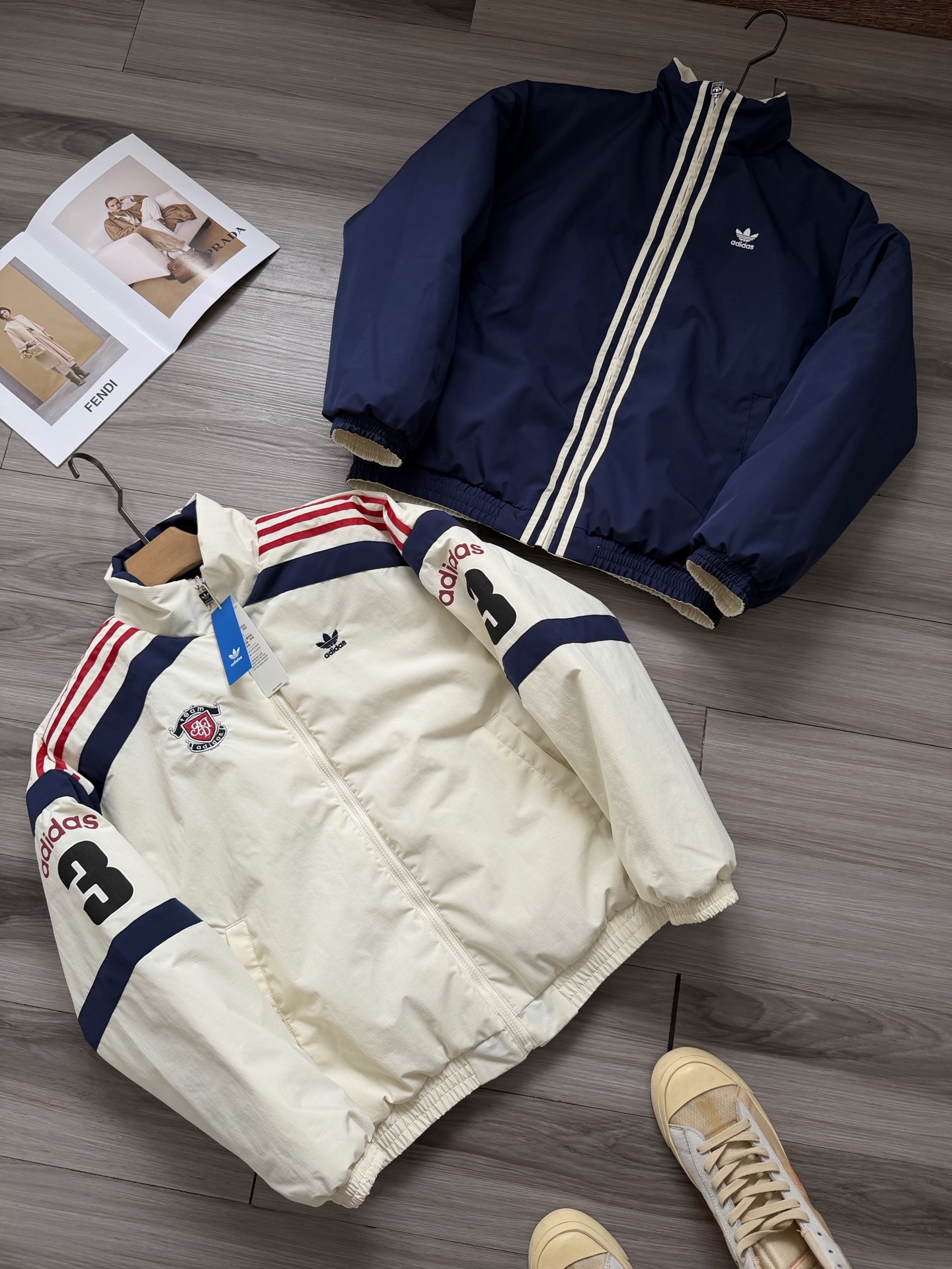 adidas ジャケット トラックジャケット 3ストライプ チームロゴ 両面デザイン ネイビー/アイボリー ナイロン