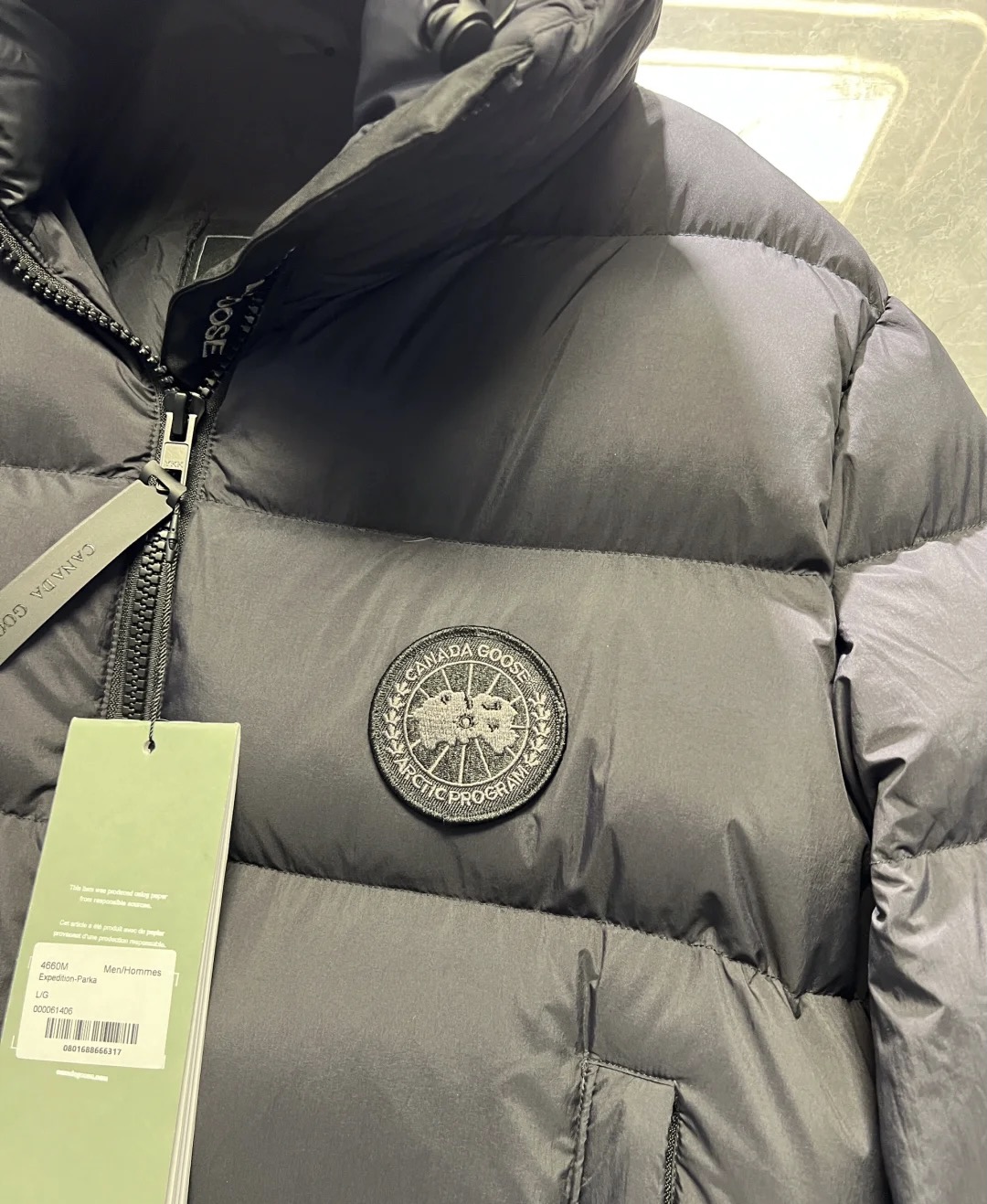 CANADA GOOSE ダウンジャケット Expeditionモデル 防寒性能高 保温力抜群 ブラック/レザー調