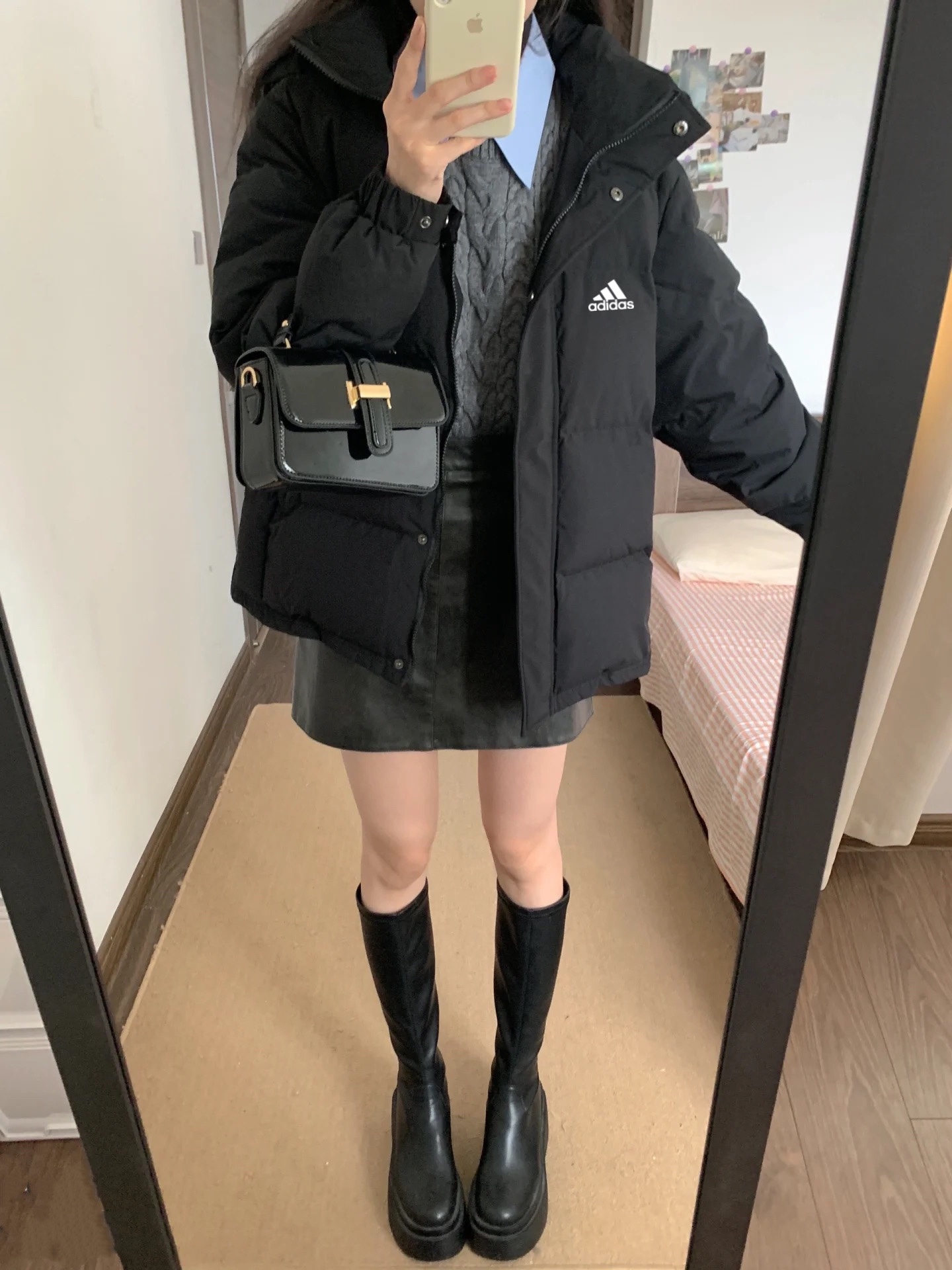 adidas ダウンジャケット ミニ丈 カジュアル 90白鴨絨 内裏銀色蓄熱網 ブラック - 画像 2