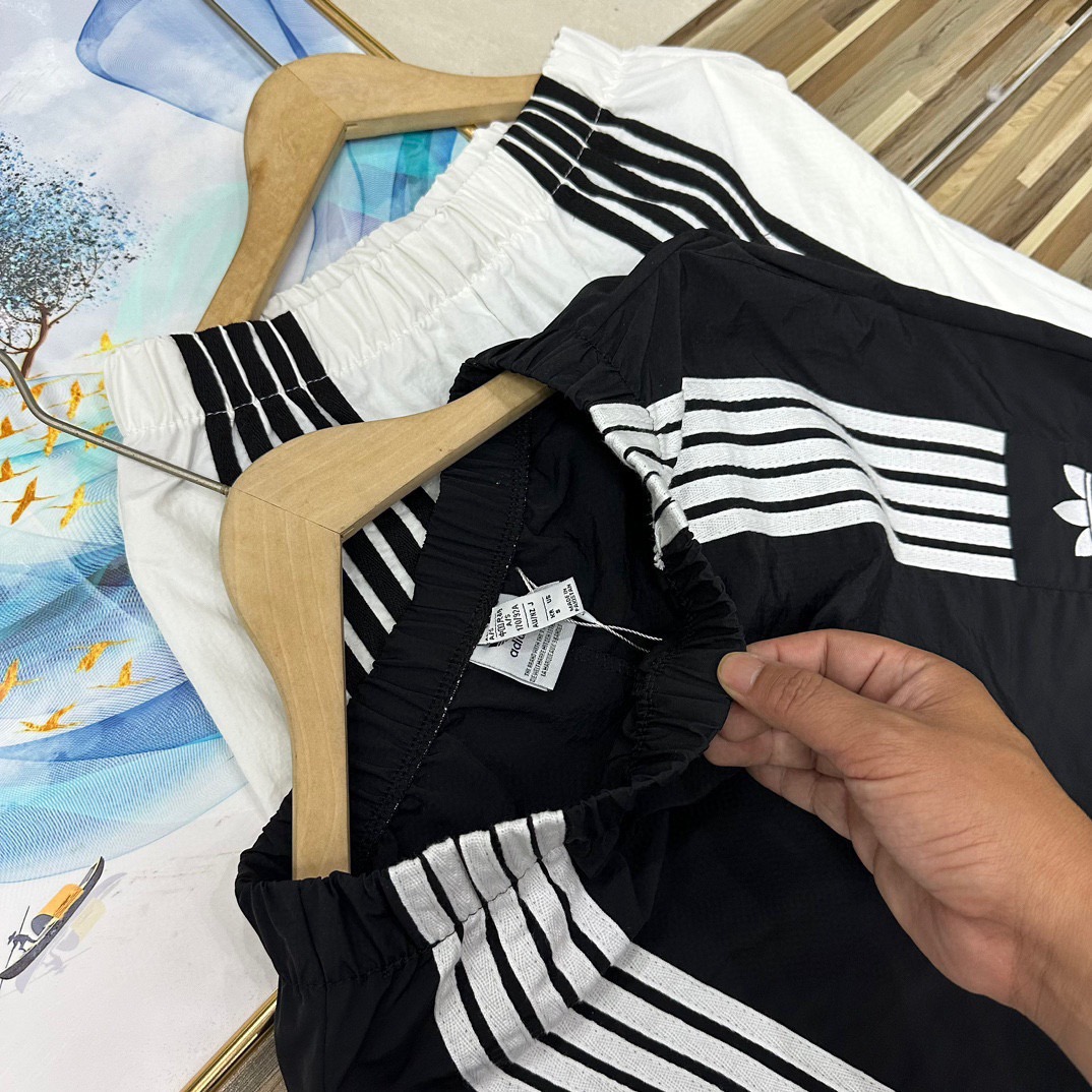 adidas パンツ ファッション スポーツウェア 3本線デザイン 伸縮性 ブラック ホワイト - 画像 6