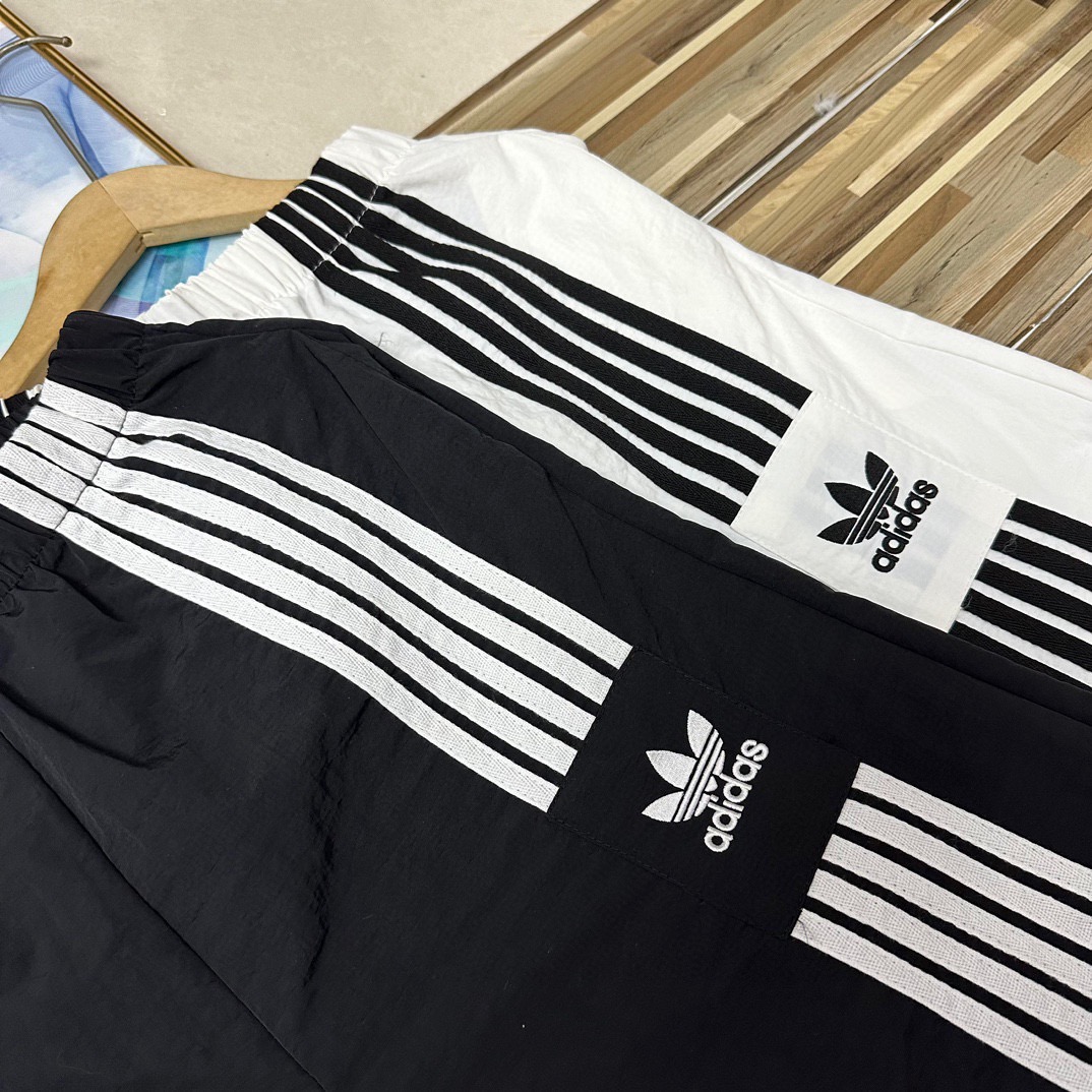 adidas パンツ ファッション スポーツウェア 3本線デザイン 伸縮性 ブラック ホワイト - 画像 8