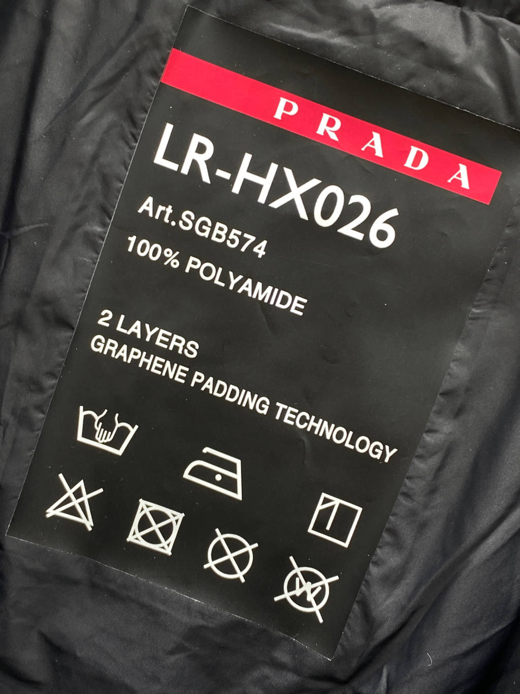 PRADA ダウンジャケット レッドロゴ 2WAY マイナス20度対応 グラフェンパッディング ブラック ポリエステル - 画像 5