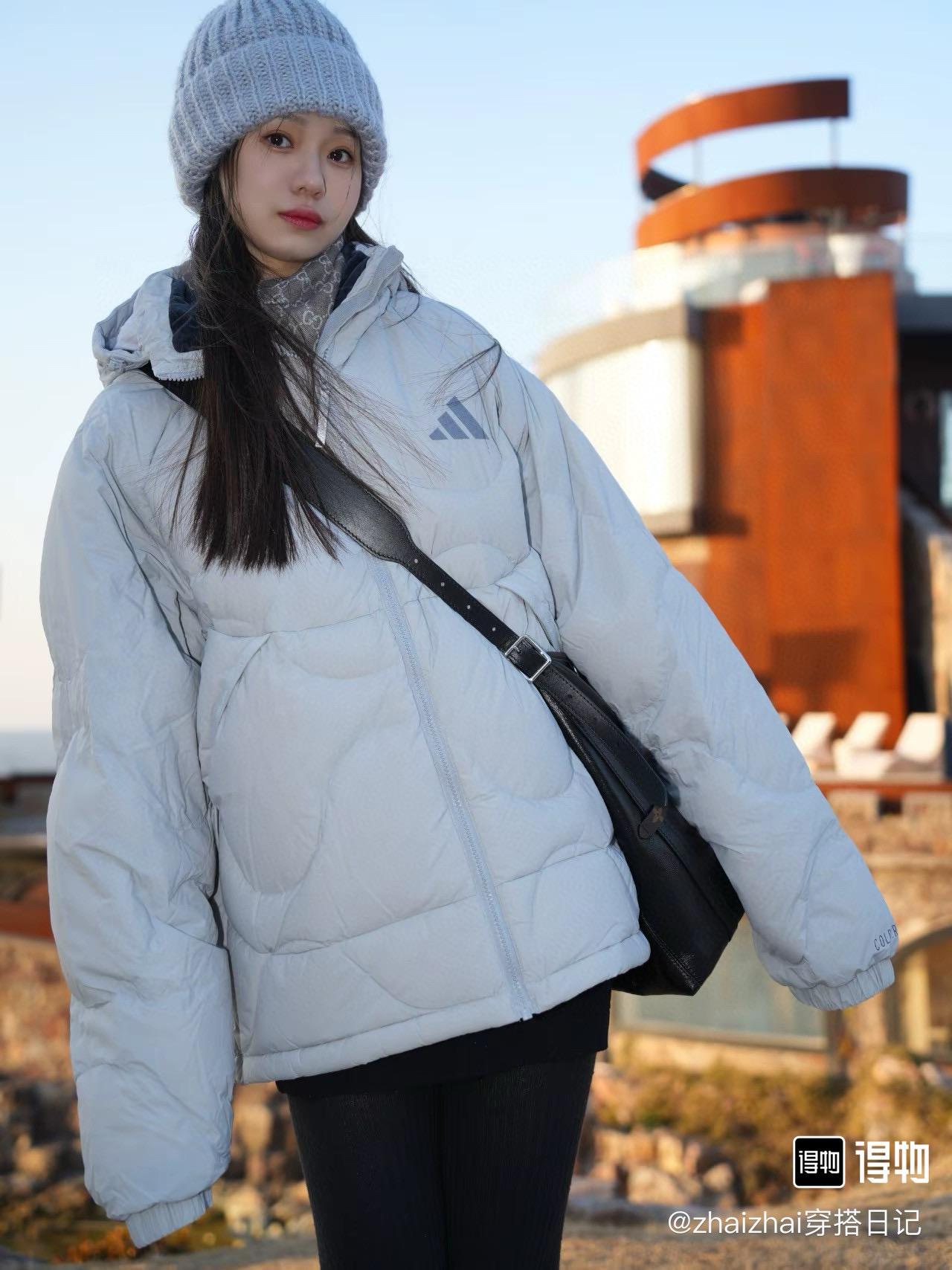 adidas ダウンジャケット 2WAY パフー ファッション通勤 防水加工 ブラック ホワイト レザー調 - 画像 5