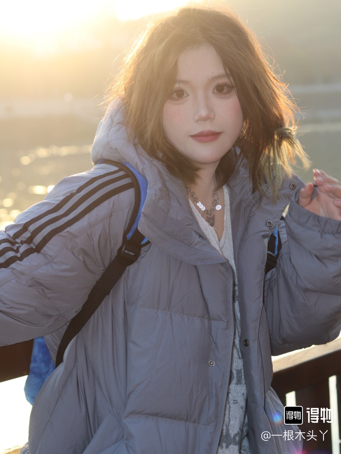 ADIDAS ダウンジャケット ロング丈 男女兼用 2WAY ファッション 通勤 旅行 グレー ブラック - 画像 4