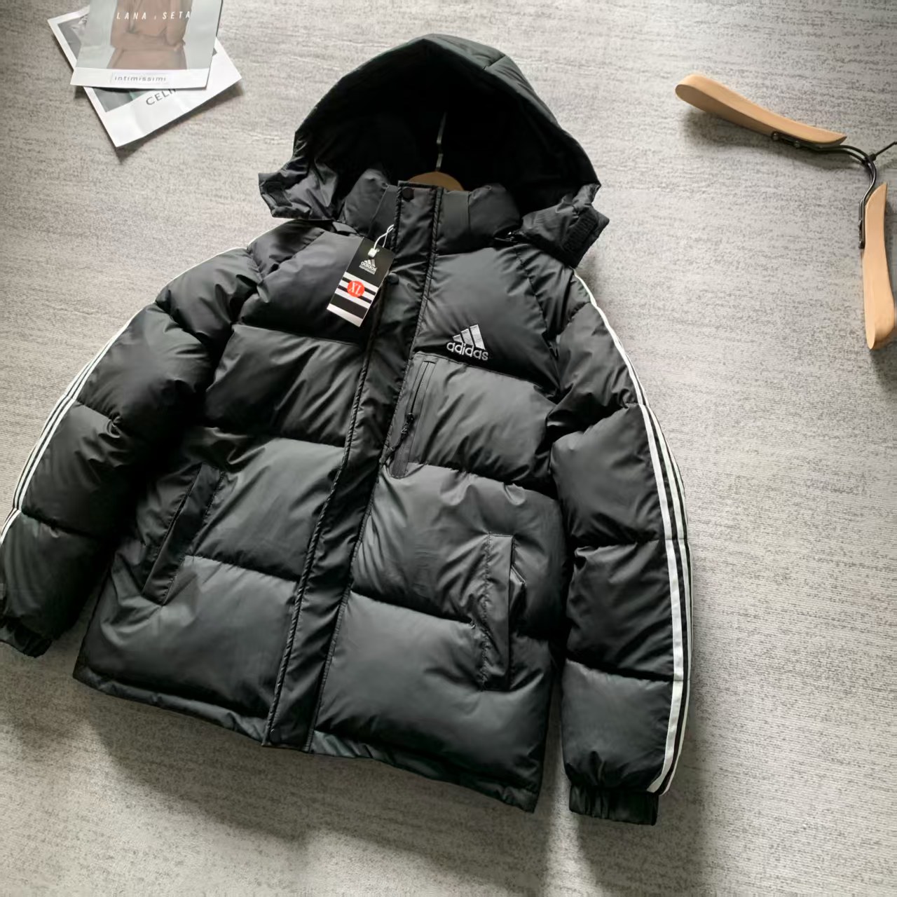 adidas ダウンジャケット パフジャケット 3本線デザイン 通勤カジュアル ブラック ポリエステル - 画像 2