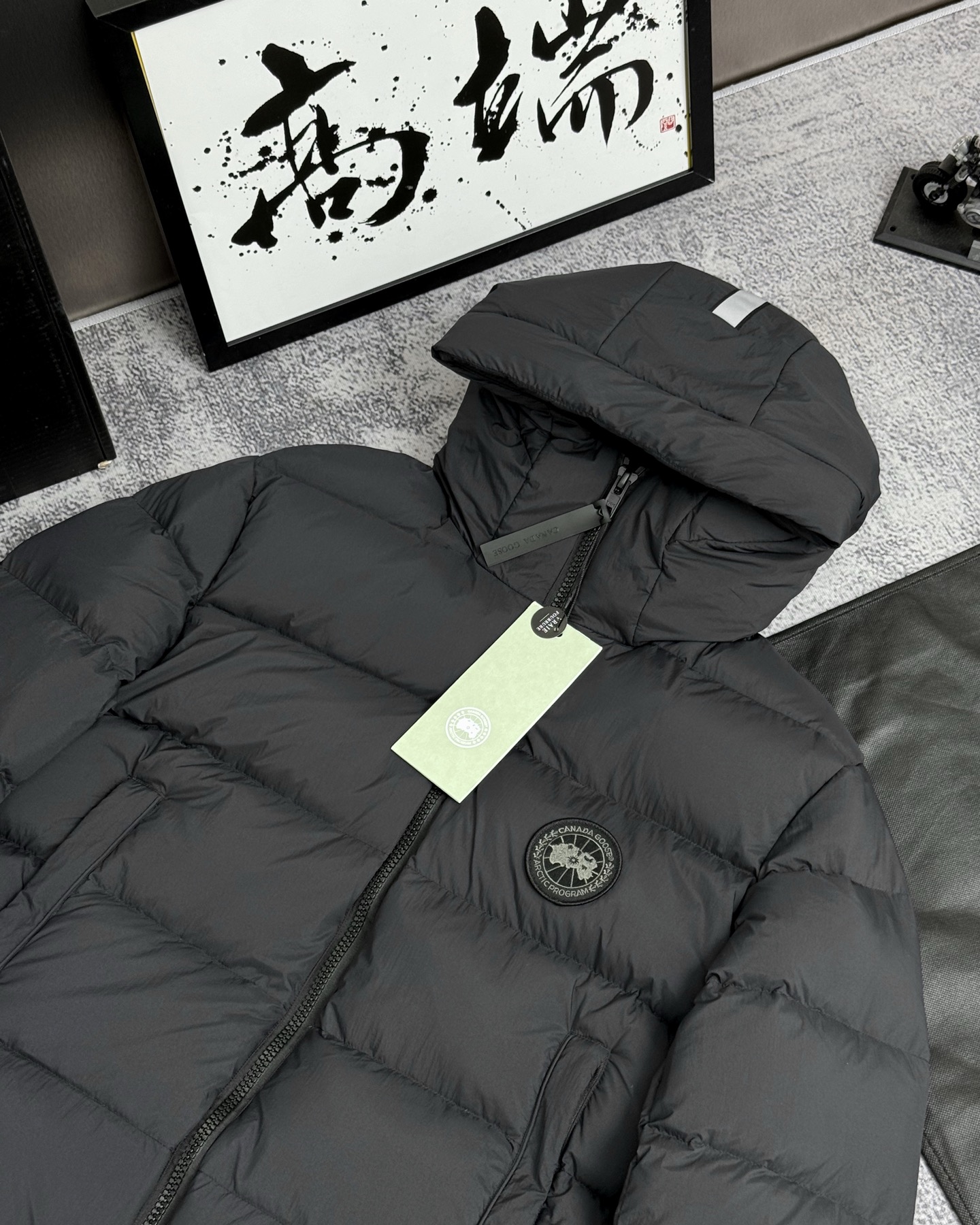 CANADA GOOSE ダウンジャケット ミニサイズ 防寒 通勤 ブラック ベージュ - 画像 6