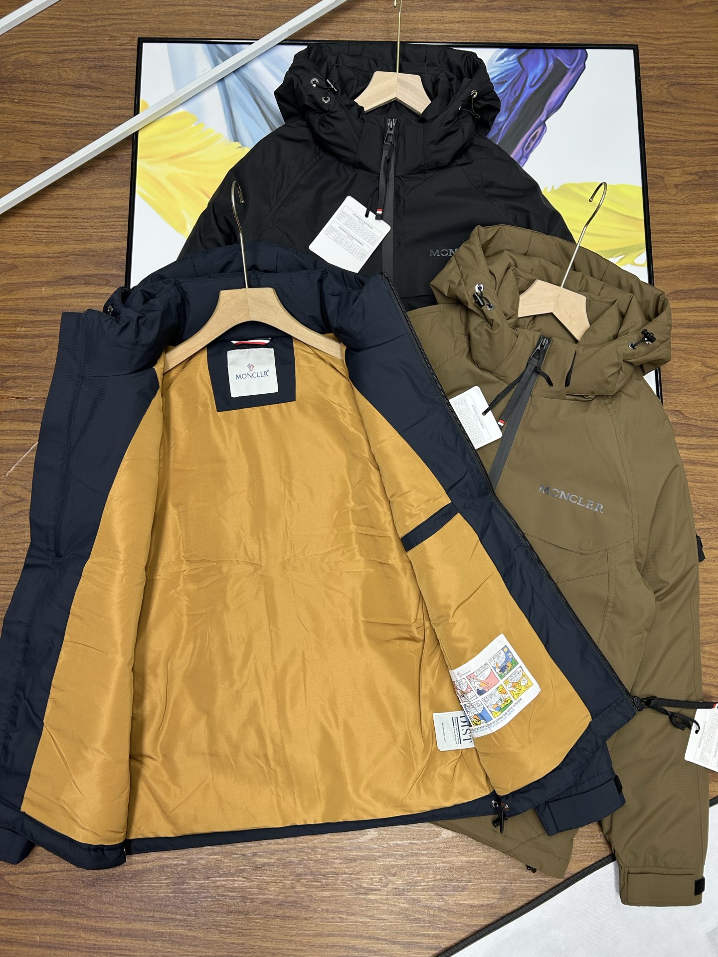 MONCLER ダウンジャケット パーカー フード付き 防寒対応 カジュアル ブラック ネイビー カーキ マルチカラー - 画像 4