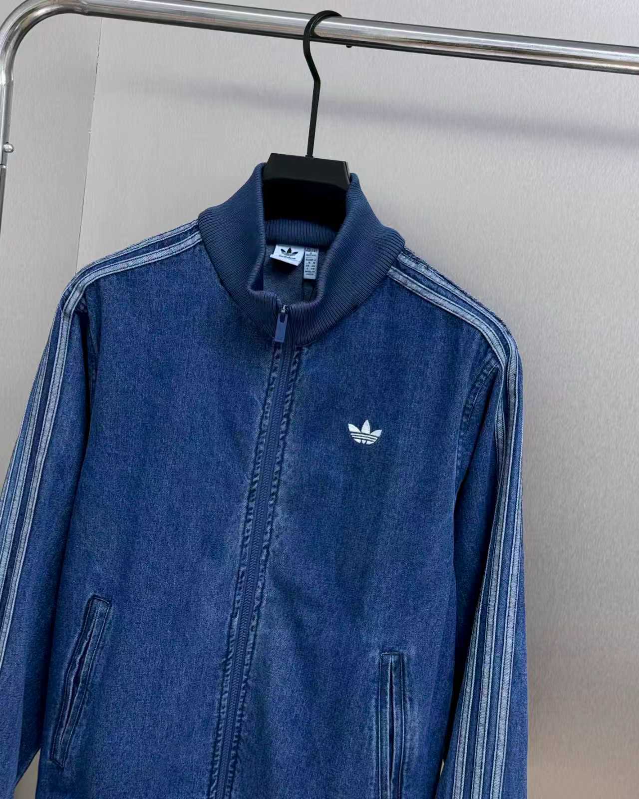 adidas ジャケット デニム素材 3本線デザイン 通勤カジュアル ブルー - 画像 6