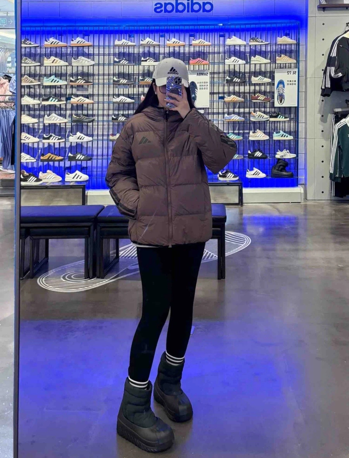 ADIDAS ダウンジャケット パーカー 2WAY 通勤カジュアル ミニサイズ マルチカラー - 画像 9