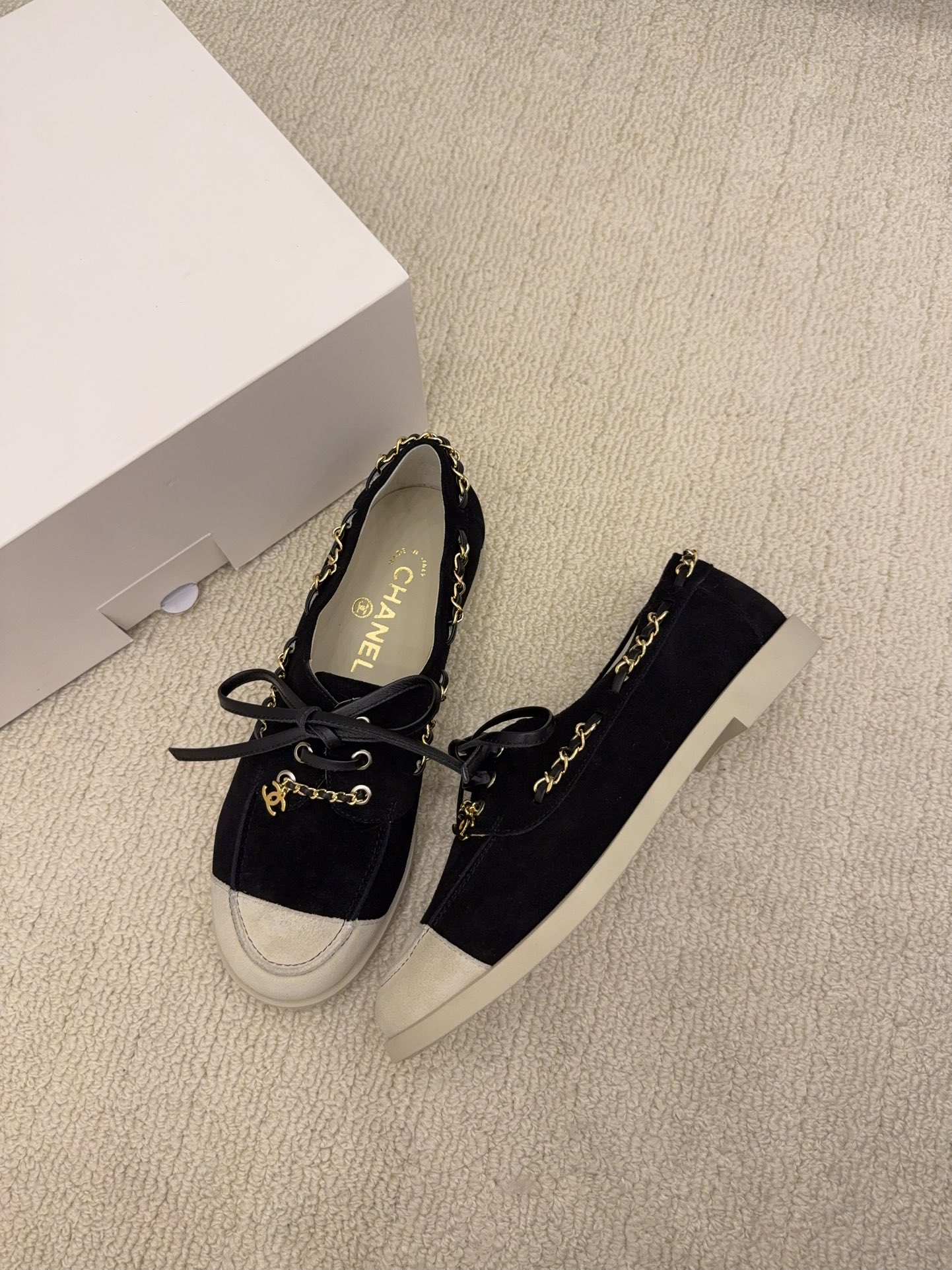 シャネル シューズ レディース メンズ 兼用 シンプル スタイル 黒 2WAY チェーン デザイン 通勤 通学 カジュアル - 画像 9