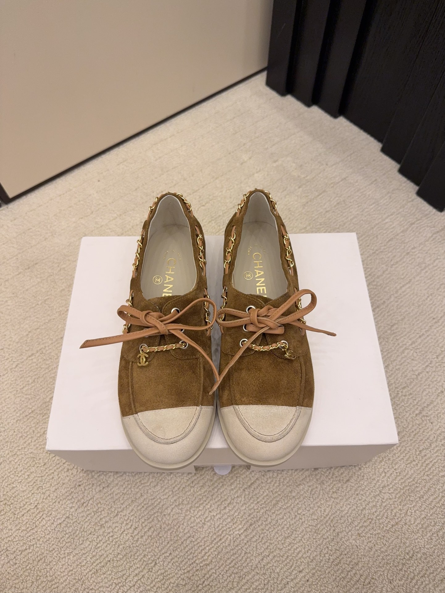 シャネル シューズ レディース メンズ 兼用 デコネイビー シンプル ブラウン 2WAY 丸洗いOK 黒 ホワイト 靴