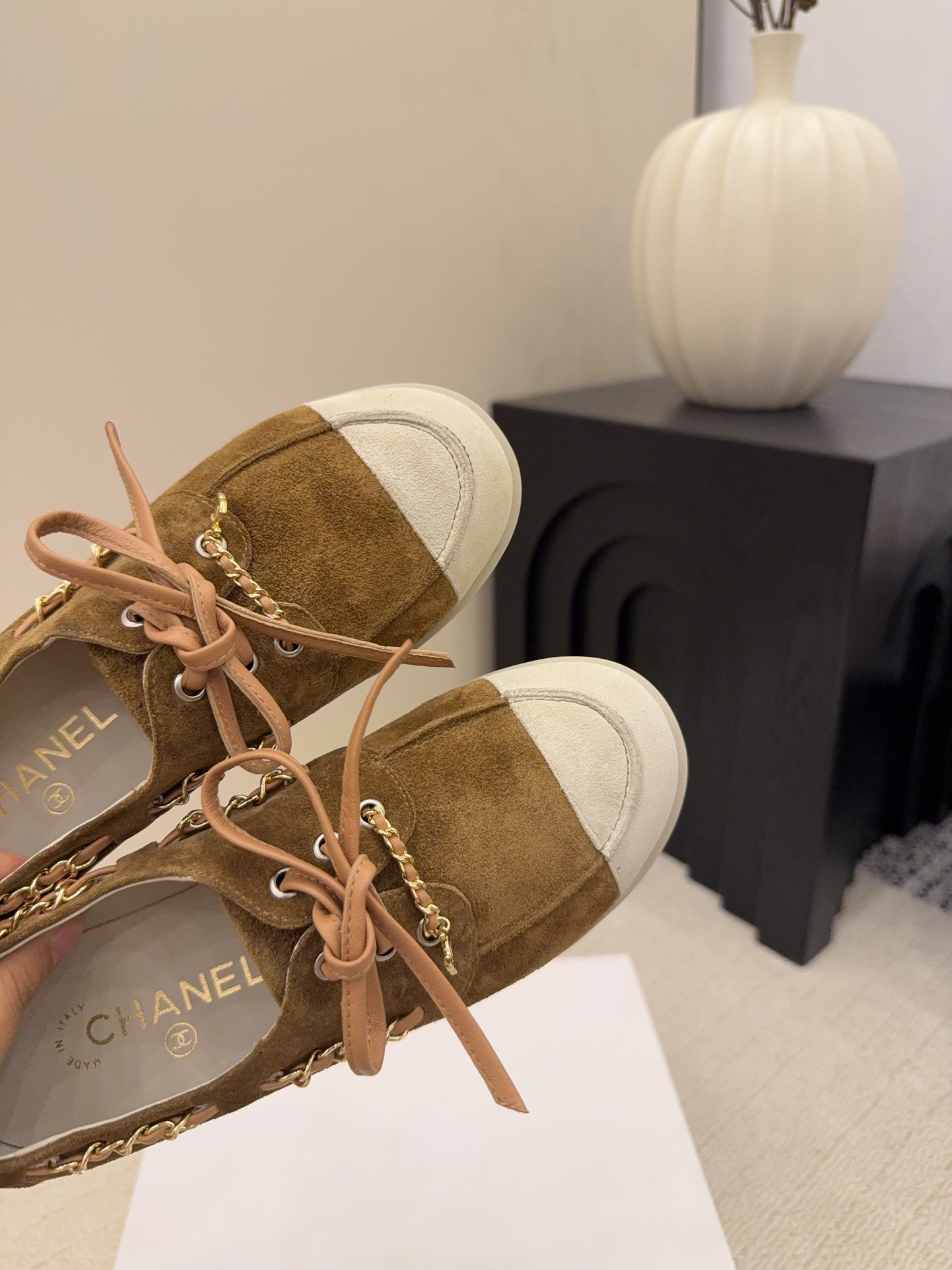 シャネル シューズ レディース メンズ 兼用 デコネイビー シンプル ブラウン 2WAY 丸洗いOK 黒 ホワイト 靴 - 画像 7