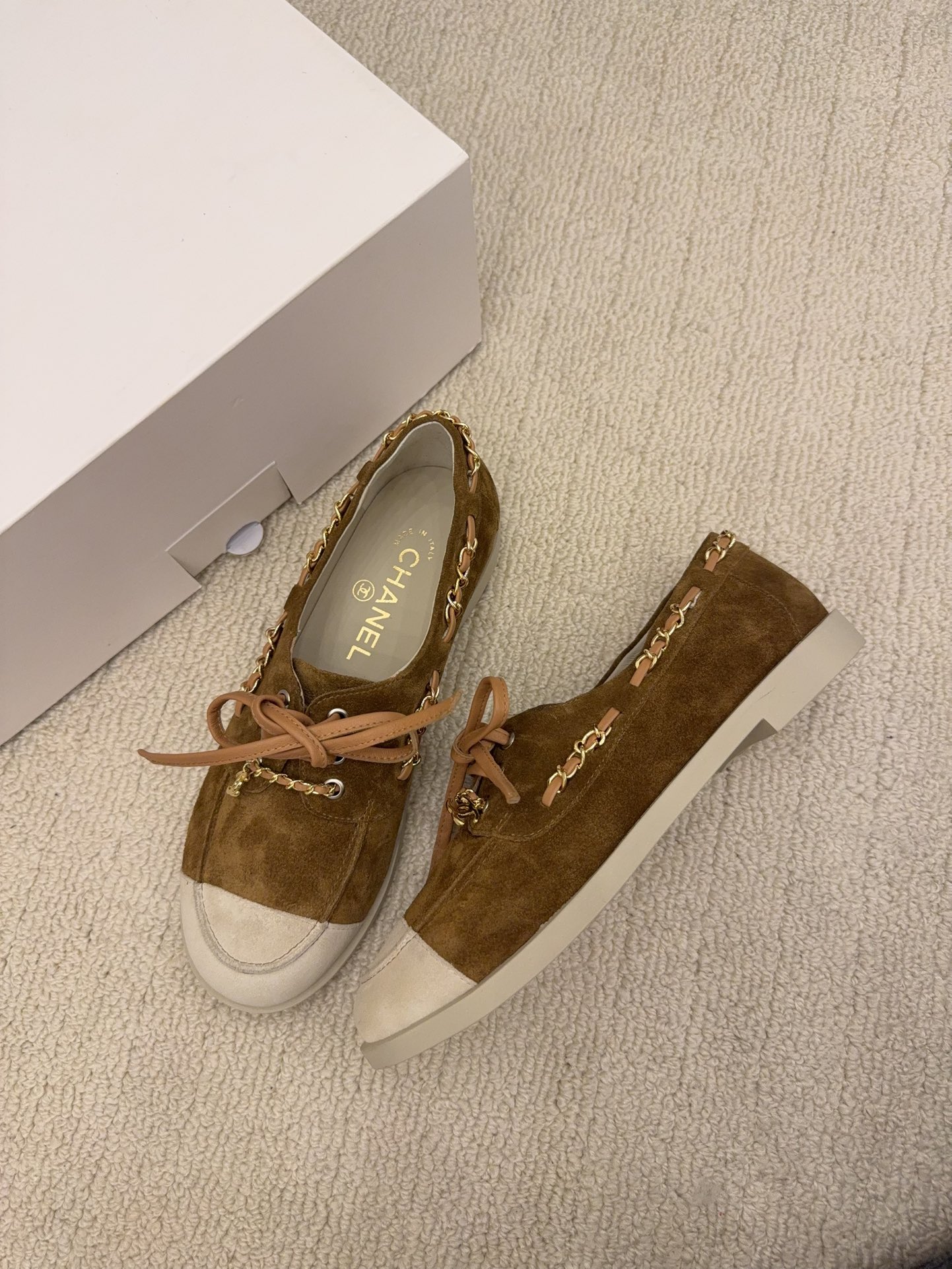 シャネル シューズ レディース メンズ 兼用 デコネイビー シンプル ブラウン 2WAY 丸洗いOK 黒 ホワイト 靴 - 画像 9