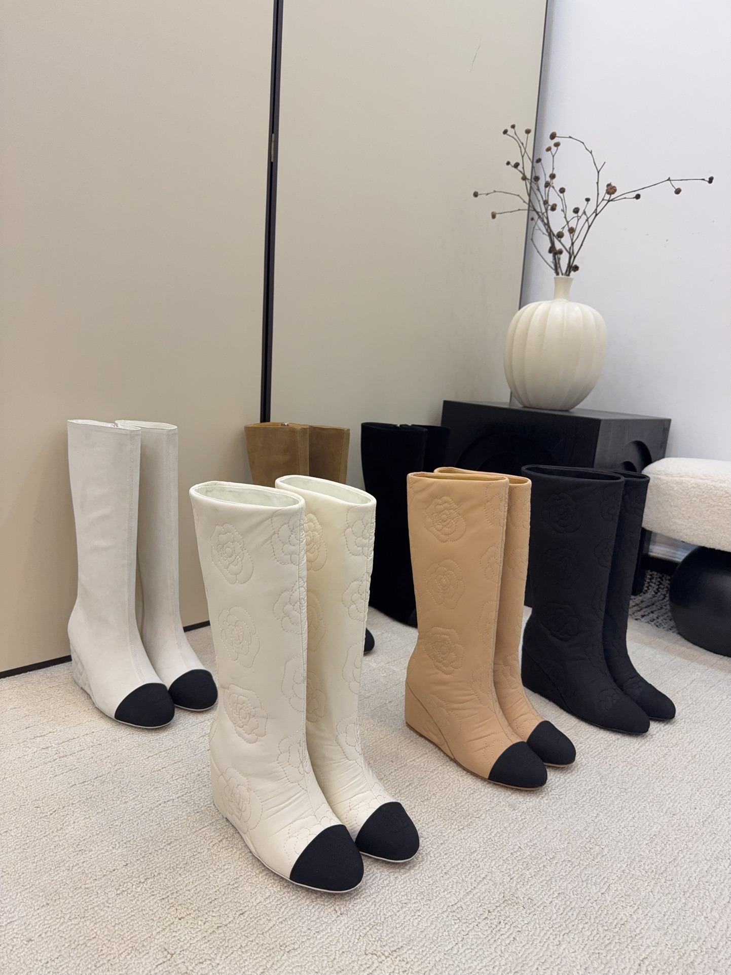 シャネル風 ブーツ レディース メンズ兼用 A4対応 軽量 大容量 撥水 シンプル ホワイト ベージュ ブラック 多色展開