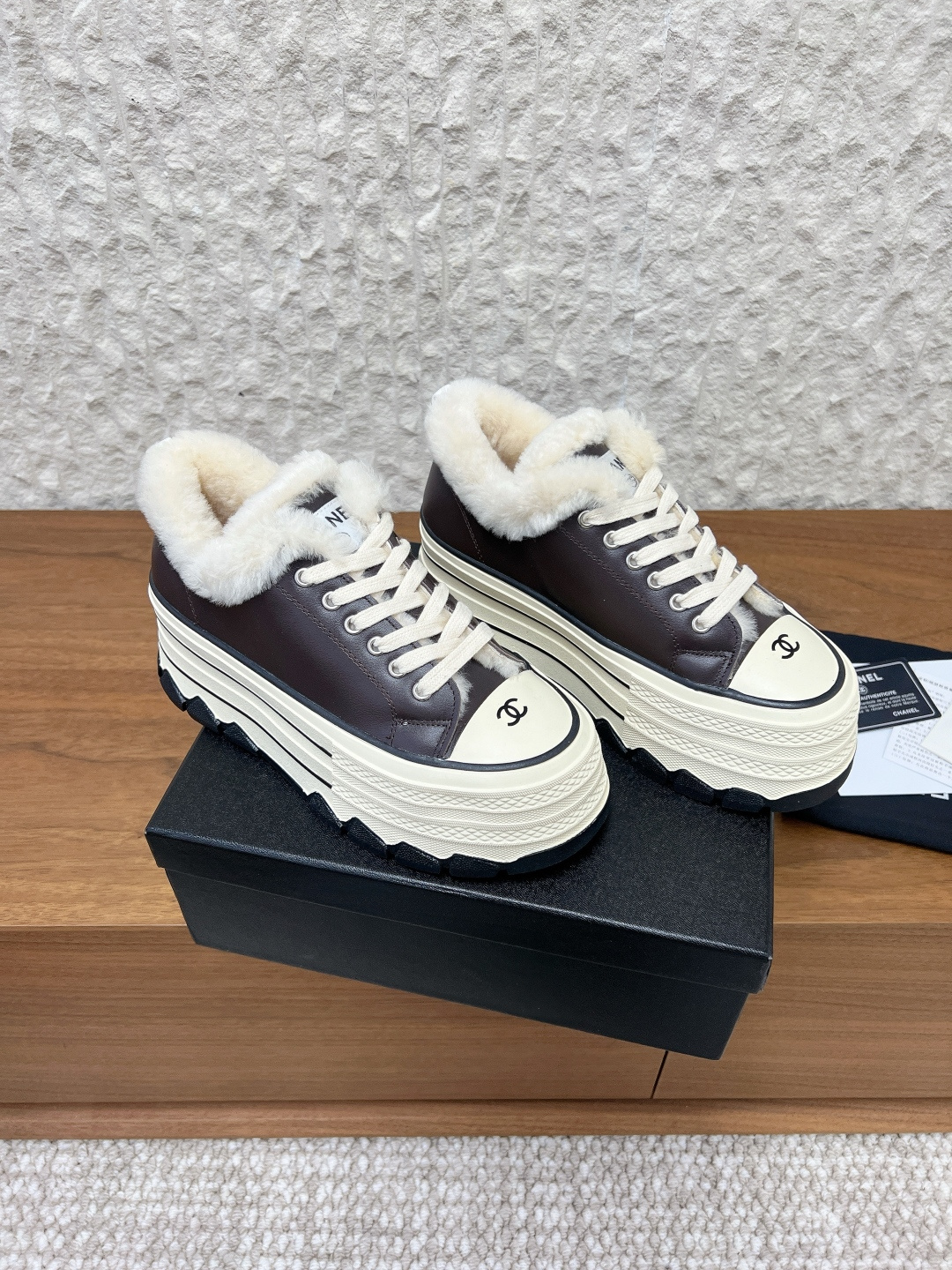 シャネル ローファー レディース メンズ 兼用 軽量 保温 通勤 スニーカー 黒 ホワイト - 画像 2