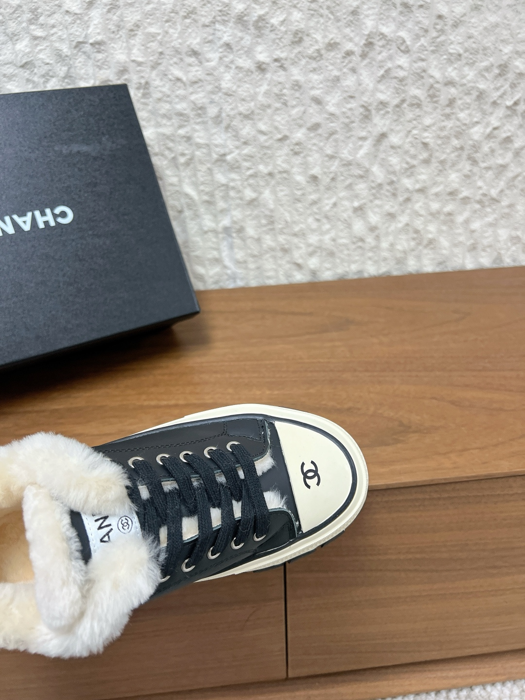 シャネル シューズ レディース メンズ 兼用 ファー付き プラットフォームスニーカー 保温 防滑 黒 インソール抜群 - 画像 8