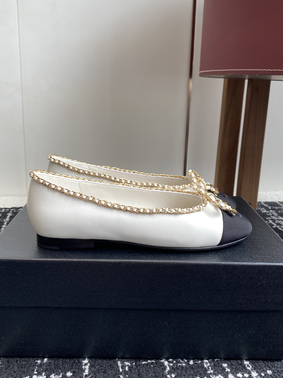 シャネル フラット レディース メンズ兼用 通勤 通学 北欧風 レトロ 黒 白 36C ｜ 36C - 画像 2